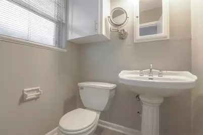 6231 Wynnwood Lane, Houston, TX 77008 - Photo 19