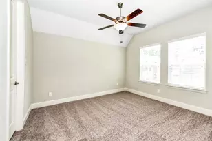 137 Skybranch Dr, Conroe, TX 77304 - Photo 5