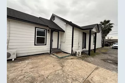 2909 King Street #UNIT C, Houston, TX 77026 - Photo 1