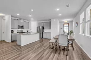 13313 Emerald Mallard Dr, Texas City, TX 77568 - Photo 7