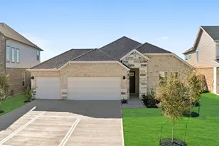 2811 Mackinac Bay Dr, Texas City, TX 77568 - Photo 1