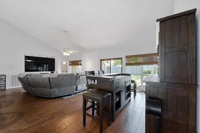 11854 Briar Forest Drive, Houston, TX 77077 - Photo 9