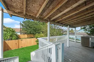 2222 44th St, Galveston, TX 77550 - Photo 37