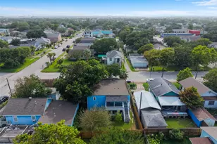 2222 44th St, Galveston, TX 77550 - Photo 45