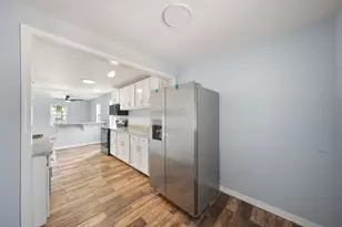 2222 44th St, Galveston, TX 77550 - Photo 21