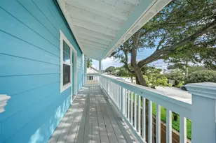 2222 44th St, Galveston, TX 77550 - Photo 3