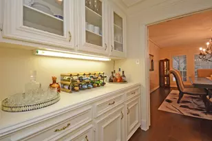 70 N Skyflower Ct, The Woodlands, TX 77381 - Photo 7