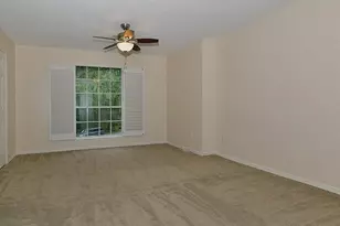 70 N Skyflower Ct, The Woodlands, TX 77381 - Photo 35