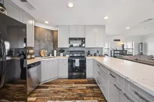 21815 Deaf P Smith Dr, Galveston, TX 77554 - Photo 11