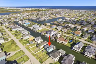 21815 Deaf P Smith Dr, Galveston, TX 77554 - Photo 37