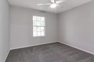 16895 Bob White, Conroe, TX 77385 - Photo 3