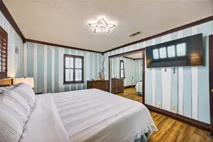 906 91st St, Galveston, TX 77554 - Photo 27