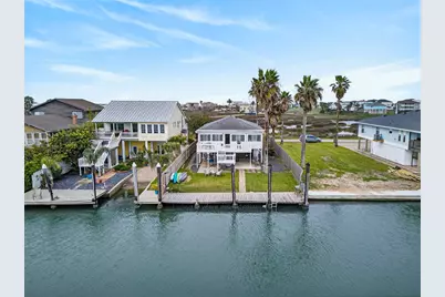 906 91st Street, Galveston, TX 77554 - Photo 1