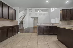 8305 Jade Ct, Texas City, TX 77591 - Photo 5