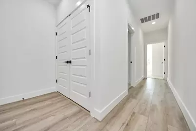 7012 & 7014 Saint Augustine Street, Houston, TX 77021 - Photo 17