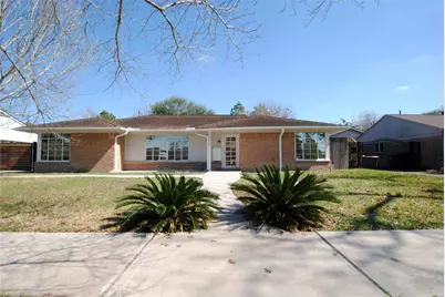 10615 Atwell Drive, Houston, TX 77096 - Photo 1