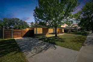 10615 Atwell Dr, Houston, TX 77096 - Photo 47