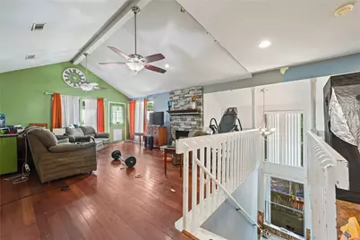 107 Harbour Town Lane, Conroe, TX 77356 - Photo 7