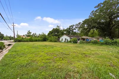 8170 Homewood Lane, Houston, TX 77028 - Photo 3