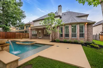 107 N Almondell Circle, The Woodlands, TX 77354 - Photo 5