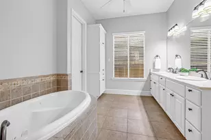 107 N Almondell Cir, The Woodlands, TX 77354 - Photo 21