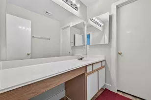 15859 E Park Ct, Houston, TX 77082 - Photo 19