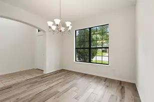 816 Belvedere Dr, Conroe, TX 77301 - Photo 11
