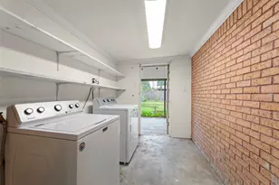 6148 Indigo St, Houston, TX 77074 - Photo 11