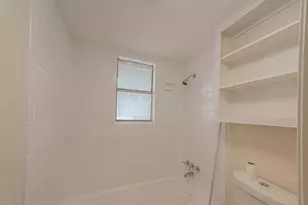 7600 Burgoyne Rd, Houston, TX 77063 - Photo 21