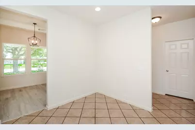 4707 Markham Woods Court, Houston, TX 77345 - Photo 13