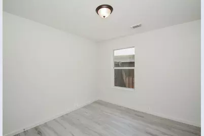 4707 Markham Woods Court, Houston, TX 77345 - Photo 19