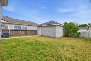 1613 Palcio Real Dr, Houston, TX 77047 - Photo 41