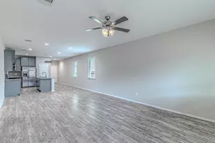 16887 Pink Wintergreen Dr, Conroe, TX 77385 - Photo 19