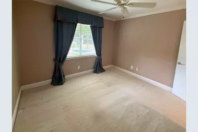 5611 Portal Drive, Houston, TX 77096 - Photo 29