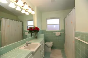 3535 Durhill St, Houston, TX 77025 - Photo 17