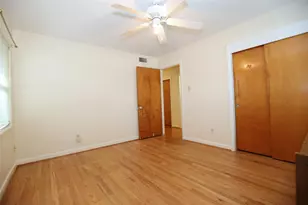 3535 Durhill St, Houston, TX 77025 - Photo 13