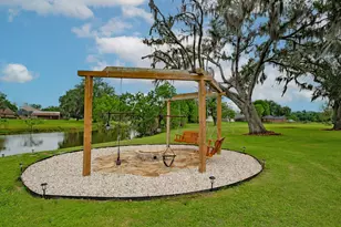 544 Wagon Wheel Trail, Angleton, TX 77515 - Photo 39