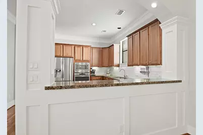 918 W 20th Street, Houston, TX 77008 - Photo 13