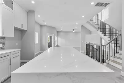 1122 W 16th Street #B, Houston, TX 77008 - Photo 17