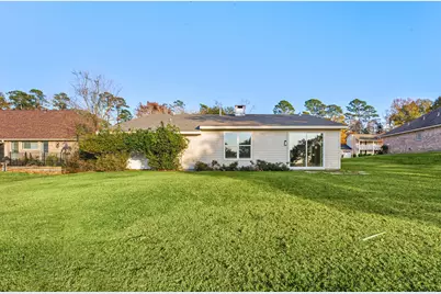 1328 Green Briar Drive, Huntsville, TX 77340 - Photo 31