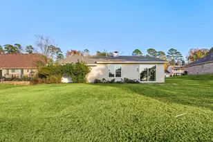 1328 Greenbriar Dr, Huntsville, TX 77340 - Photo 31