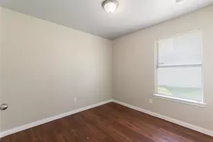 14954 Huntington Willow Ln, Houston, TX 77090 - Photo 13