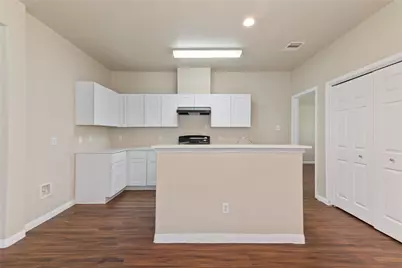 14954 Huntington Willow Lane, Houston, TX 77090 - Photo 7