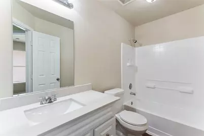 14954 Huntington Willow Lane, Houston, TX 77090 - Photo 17