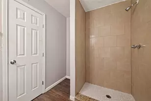 3815 Love St, Houston, TX 77026 - Photo 29