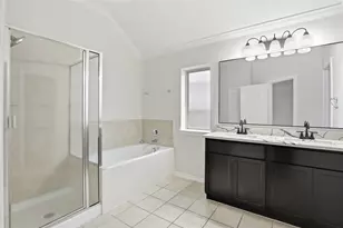 12910 Taper Reach Dr, Tomball, TX 77377 - Photo 13