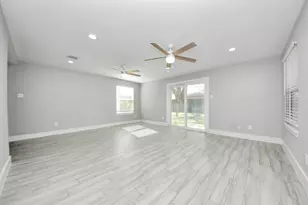 11214 Sagehaven Dr, Houston, TX 77089 - Photo 23