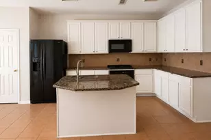 11607 Bay Ledge Dr, Pearland, TX 77584 - Photo 7