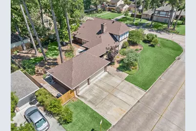 518 Magic Oaks Drive, Spring, TX 77388 - Photo 9