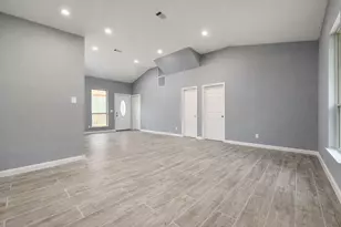 111 Otis Ln, Ames, TX 77575 - Photo 3